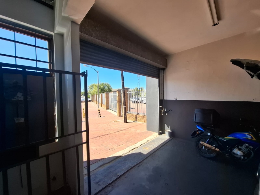 To Let commercial Property for Rent in Brackenfell Industrial Western Cape